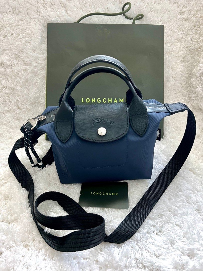 COMPARING THE LONGCHAMP LE PLIAGE ENERGY XS and POUCH WITH HANDLE
