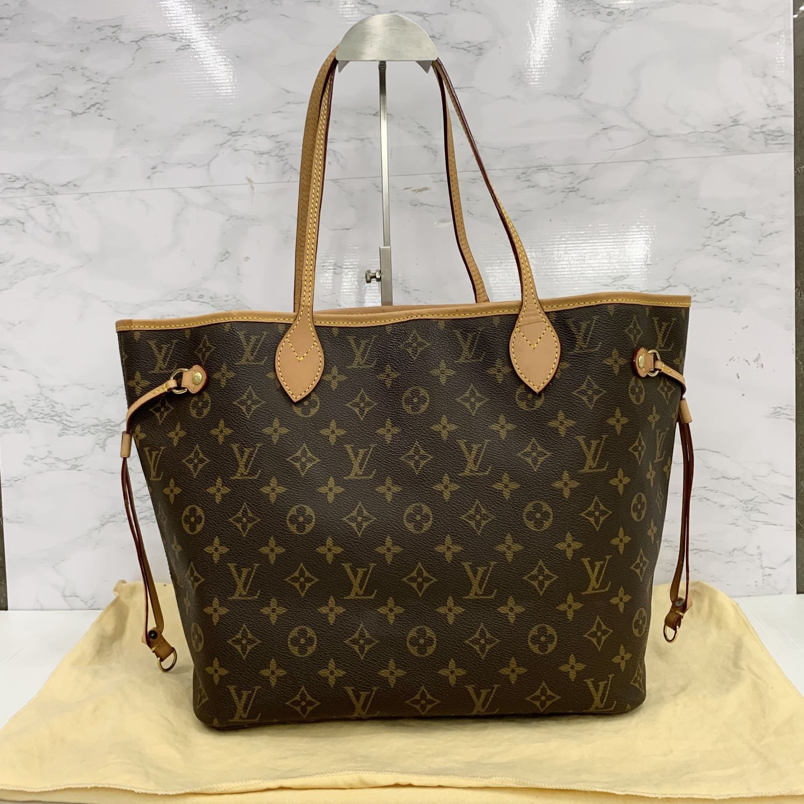 Shop Louis Vuitton Monogram Leather Small Shoulder Bag Logo (M46694) by  碧aoi