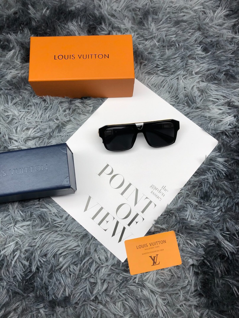 Louis Vuitton Louis Vuitton Mascot Pilot Square Sunglasses