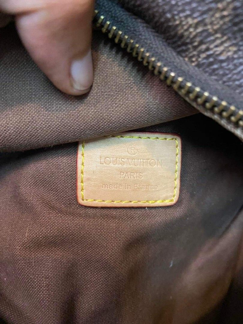 Louis Vuitton Monogram Bum Bag MM Belt Bag