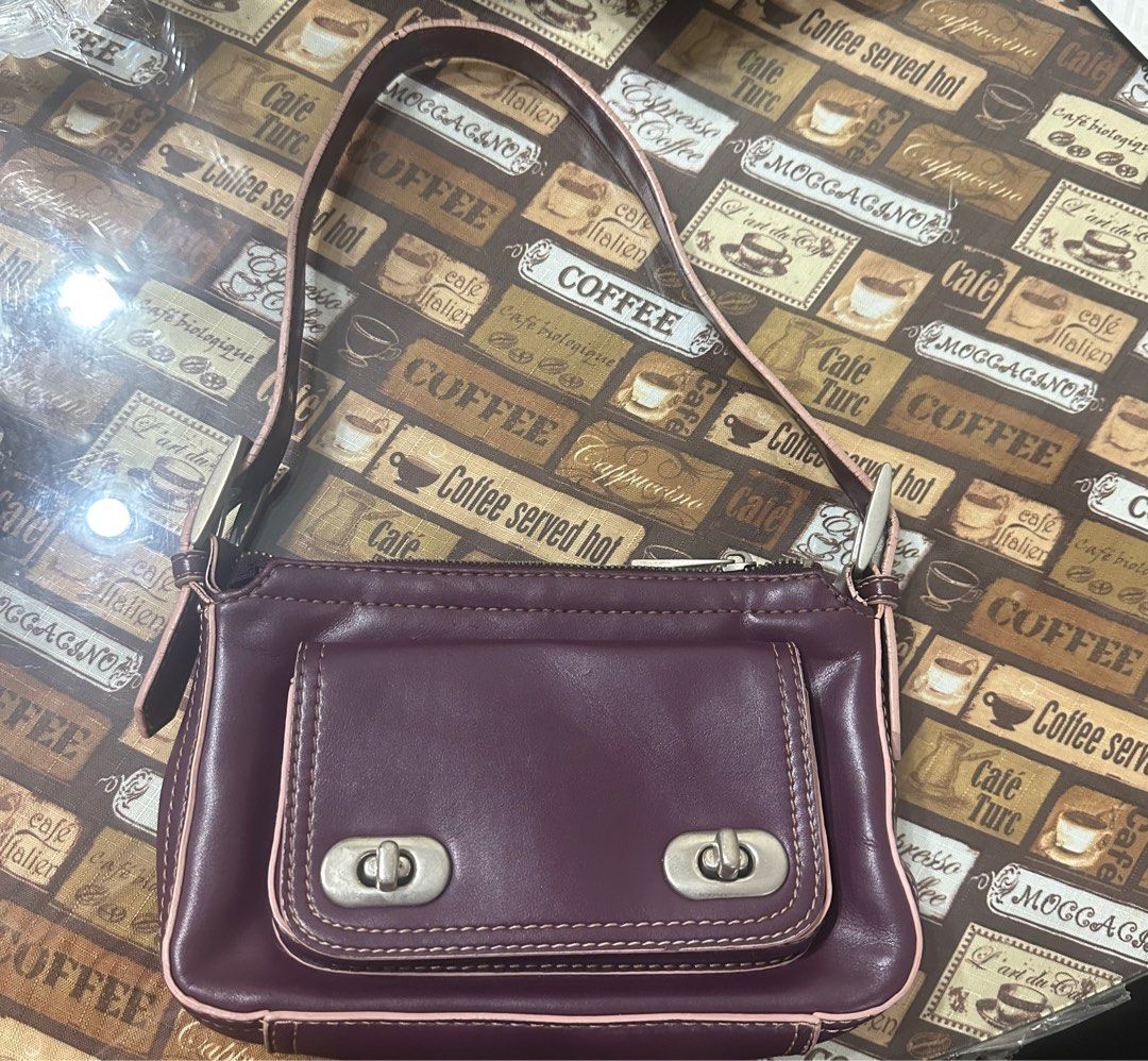 Mango MNG Kili Bag (Category: Luxury Bags & Wallets) located in Manila. Submitted by shopaholic_gurl (Listing ID 1257154838, Image 1). Description: Purple MNG kili bag Front compartment Top zipped enclosure Internal pockets Legit mango bag Internal signature mng fabric lining No flaws With normal signs of usage No leather flaws Sold as is.