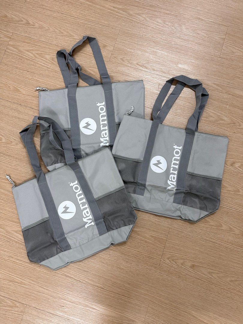 Marmot shop tote bag