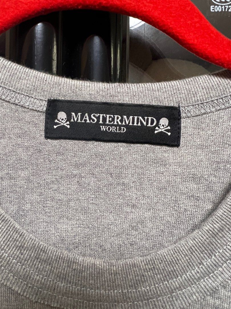 Mastermind World （分類：T-shirt、恤衫、有領衫）位於 Hong Kong。 由 mastermind_micheal 提交（商品編號 1257160113，圖片 5）。簡介： 售Mastermind World 主線長袖T恤 Size M $800。