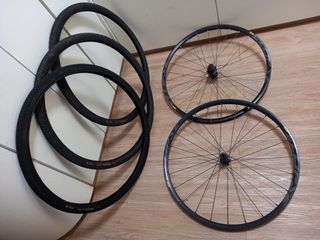 （分類：）位於 。 由 L.C.C.C.C. 提交（商品編號 1257047492，圖片 1）。簡介： 。