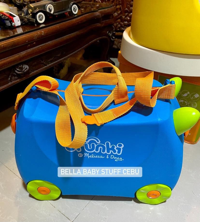 Melissa Doug Trunki Ride On Suitcase Hobbies Toys Travel
