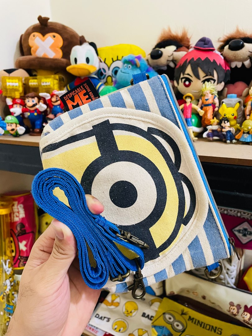 Minion sling bag discount