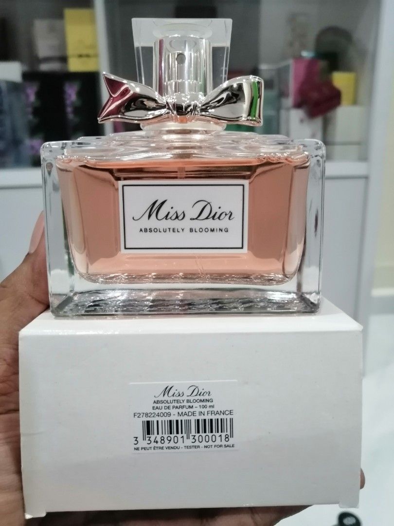 Dior absolutely blooming tester store