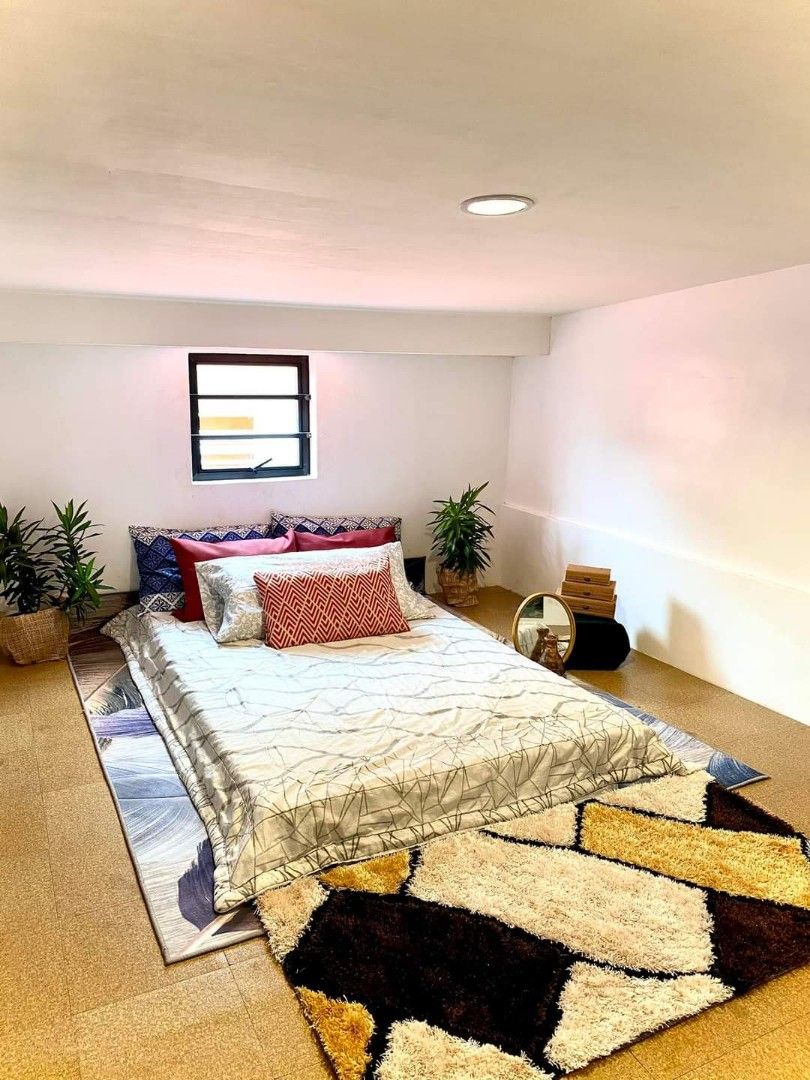 Curated visual reference: Visual Reference: Modern Loft High Ceiling House Property For Sale Apartments Condos