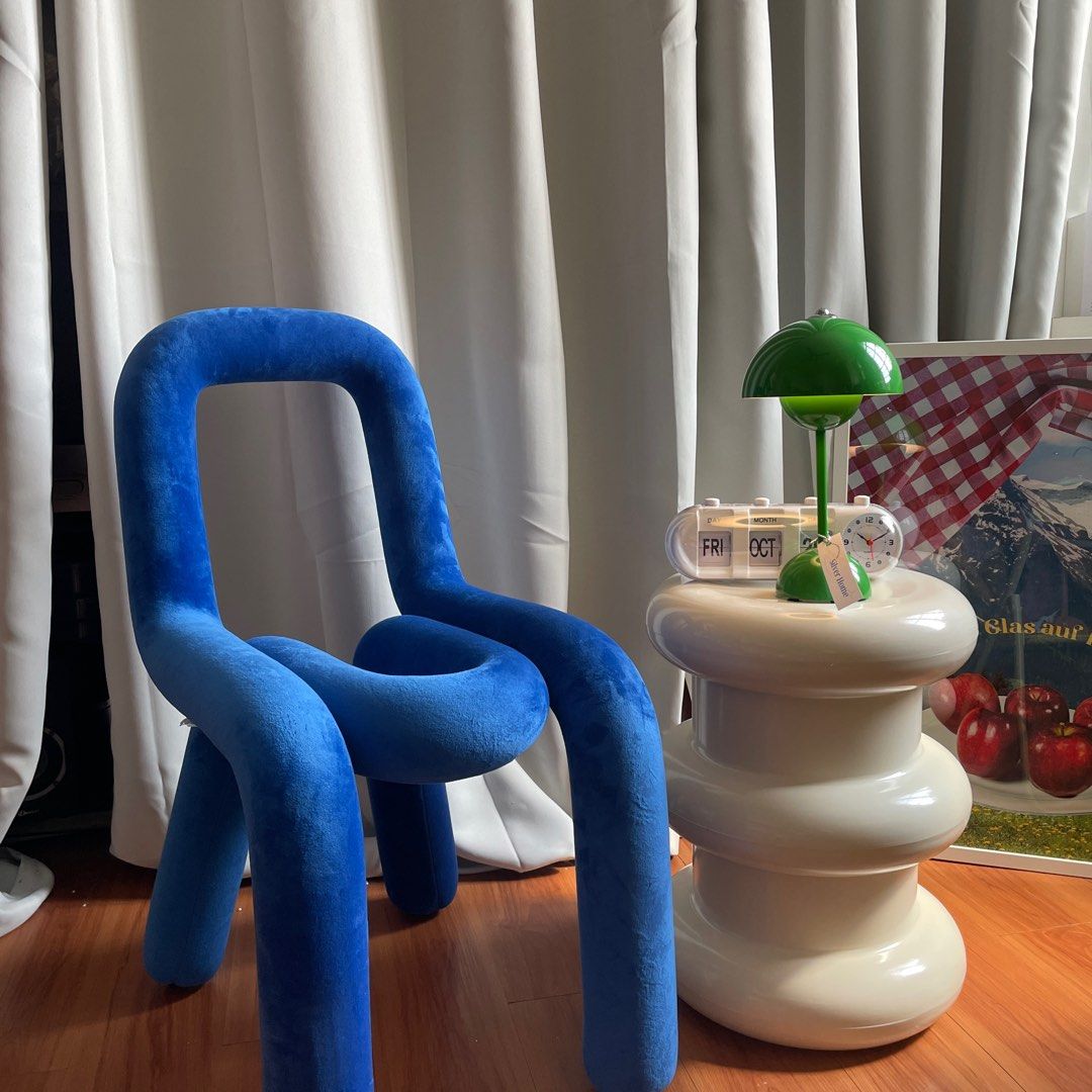 moustache bold aesthetic chair (Category: Chairs) located in Quezon City. Submitted by nabi1004 (Listing ID 1257161125, Image 2). Description: silverhome.ph on ig.