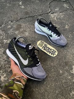 Nike flyknit racer discount orca white tongue