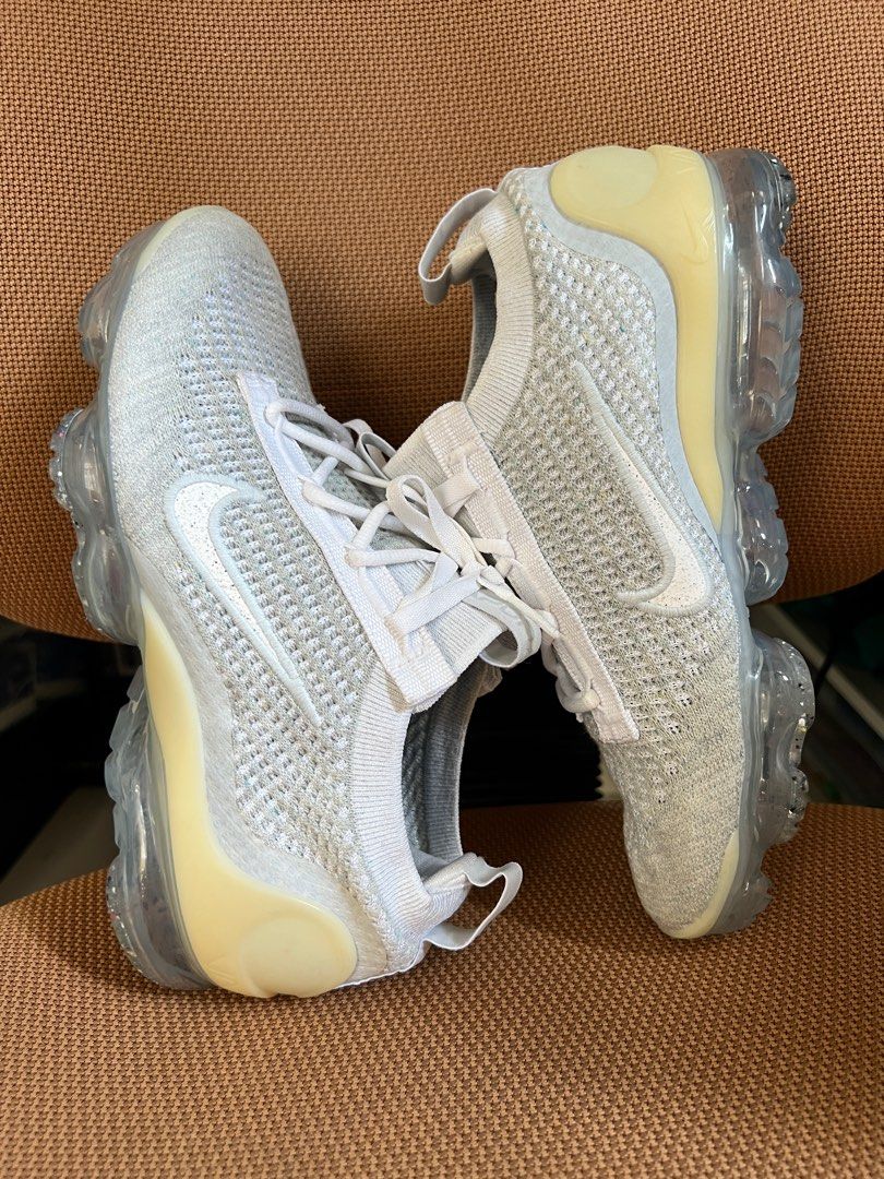 Air vapormax sizing outlet