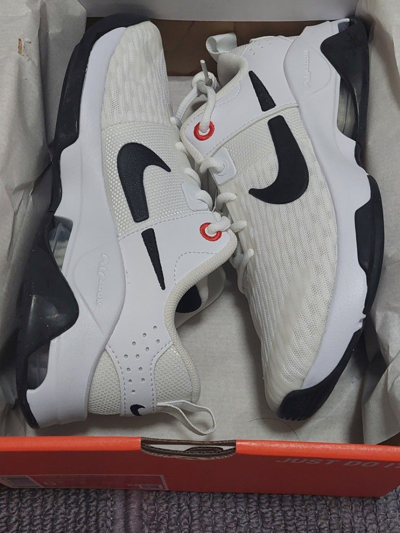 Nike new arrivals air 220