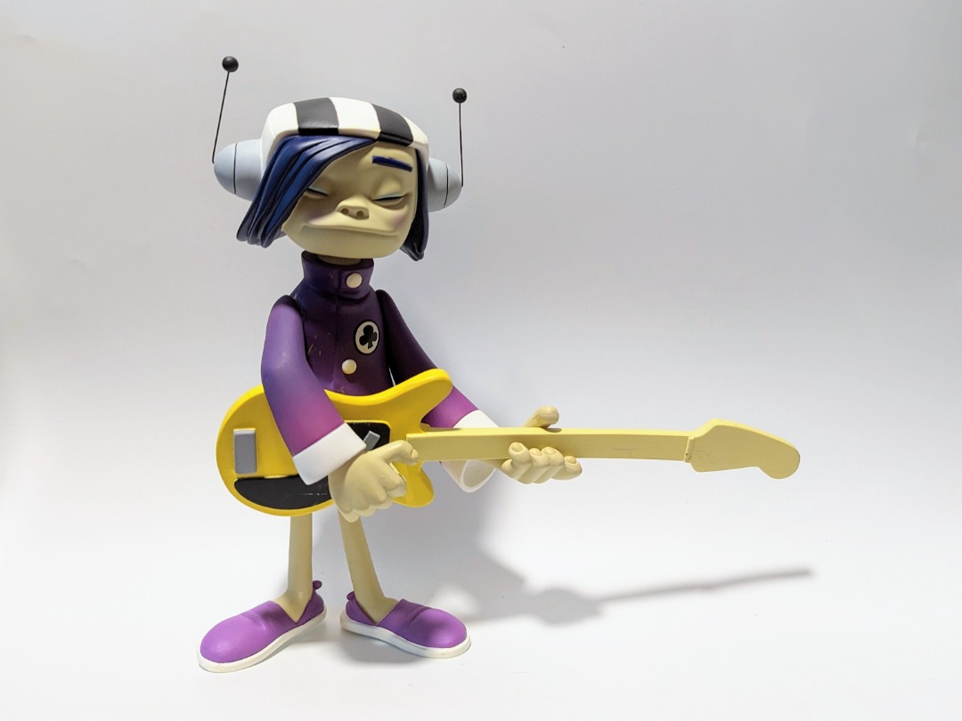 NOODLE Gorillaz kidrobot Red Edition Vinyl Collectible figure, 興趣及遊戲