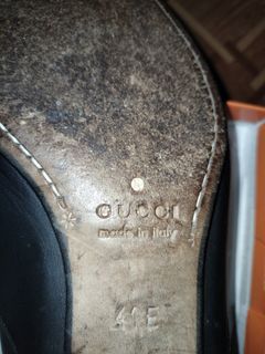 Without box Original Gucci black shoes leather size 41 in euro hundred percent original made in italy sya
