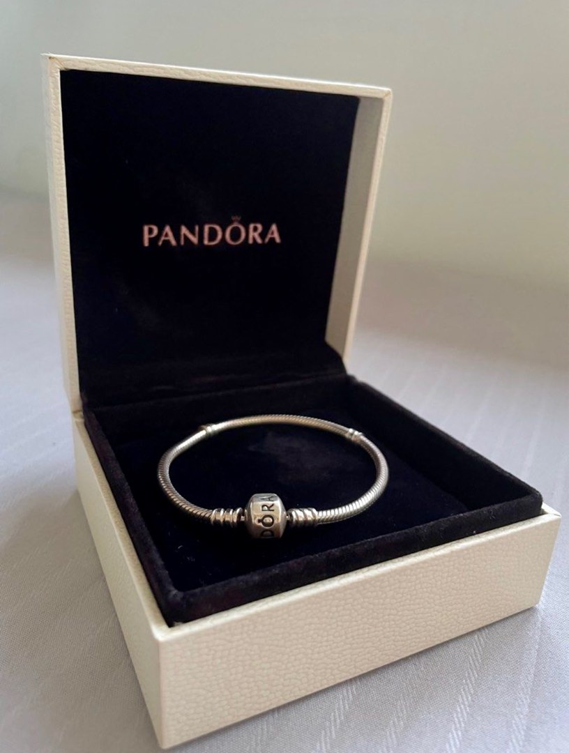 ORIGINAL PRELOVED PANDORA CHARM BRACELET Women s Fashion Jewelry