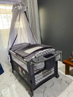 PRELOVED Box bayi PLIKO / tempat tidur bayi / kasur bayi