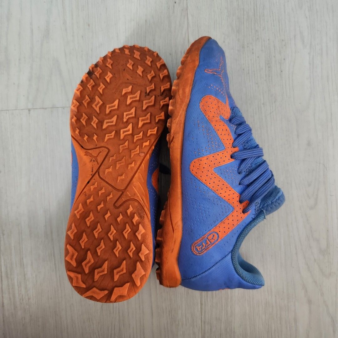 Puma football boots Babies Kids Babies Kids Fashion on Carousell