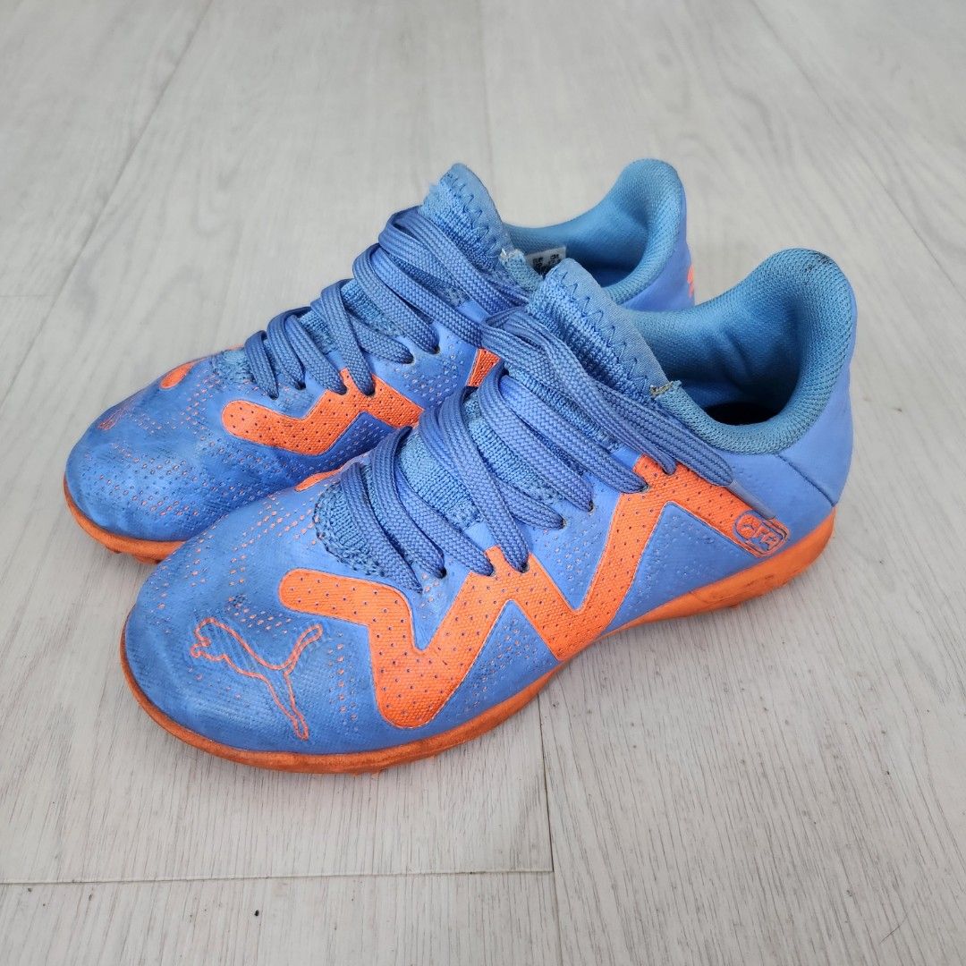 Puma football boots