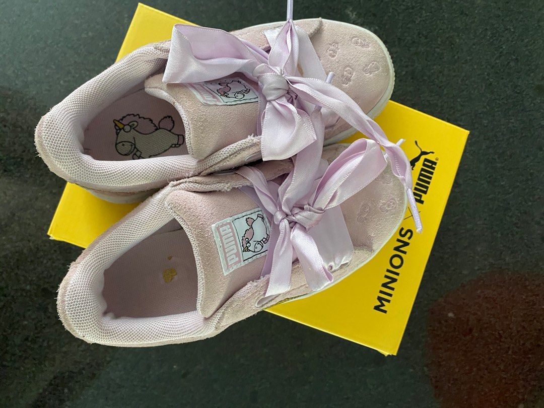 Puma minions suede hotsell heart fluffy children trainer