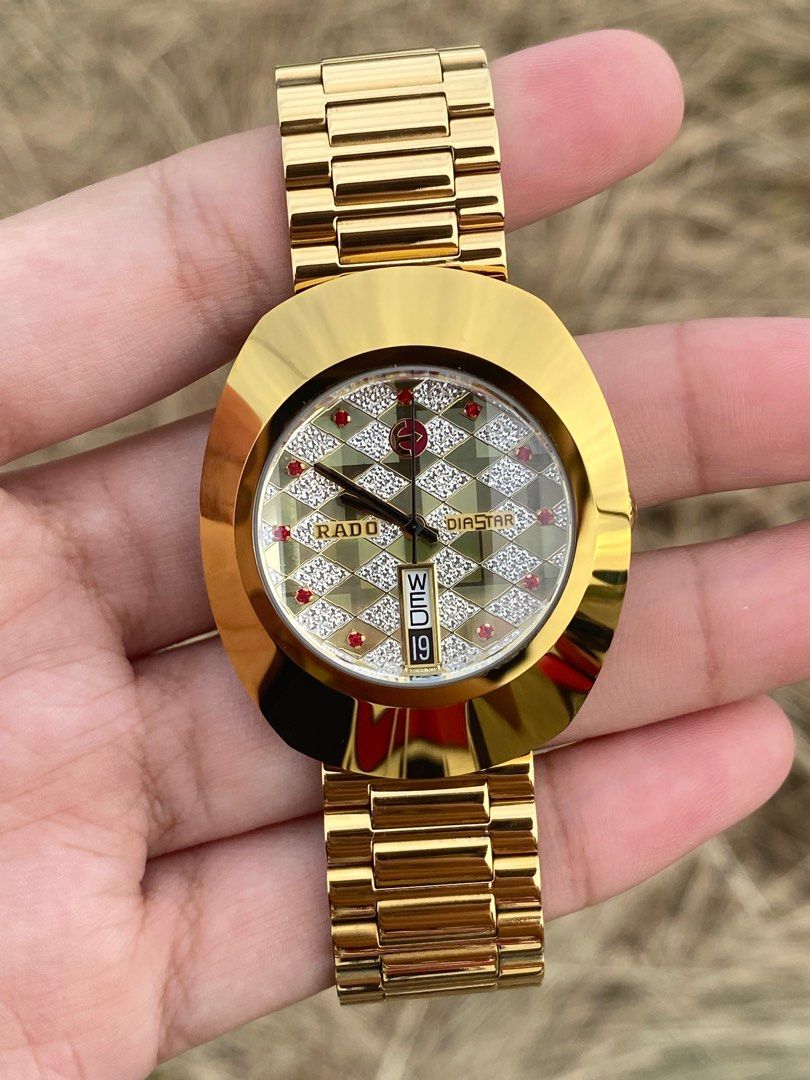 Rado Diastar The Original Red Stones Dial Luxury Watches on
