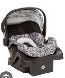 70% OFF!!! Safety First rear facing Carseat ideal from newborn  until 35lbs