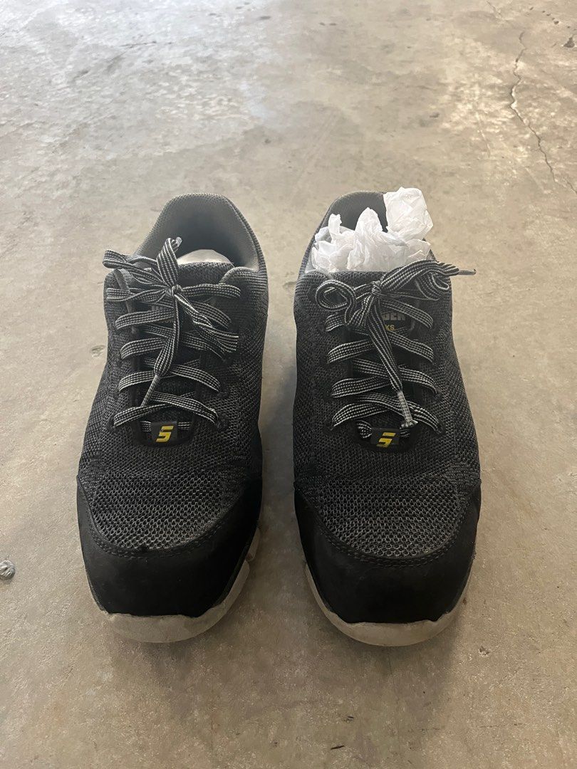 Safety jogger Morris (super light weight safety shoes), Women's Fashion