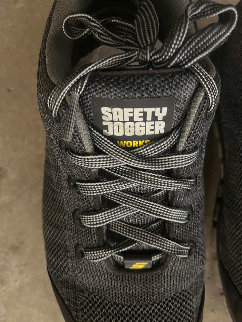 Safety jogger Morris (super light weight safety shoes), Women's Fashion