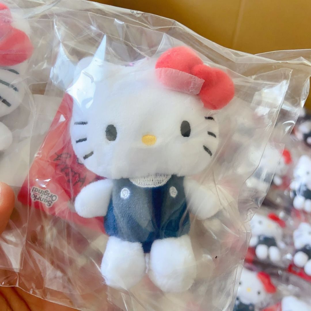 Sanrio Hangyadon Pekkle Tuxedosam Gudetama Keroppi Cogimyun Kirimi