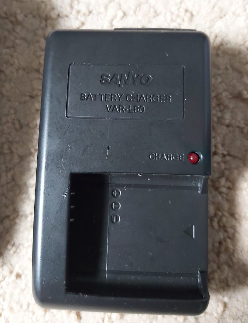 Sanyo Xacti Dual Camera 1920x1080 with Charger, Photography, Cameras on