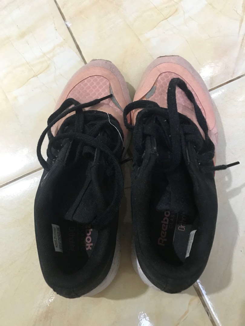 Sepatu aerobic cheap reebok original