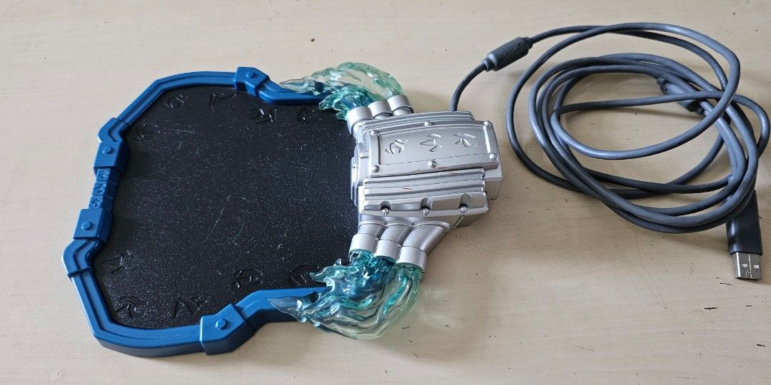 Skylanders Superchargers Portal of Power for XBox One & Crossbowl Attachment, Video Gaming