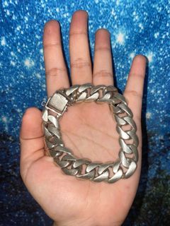 (Category: ) located in . Submitted by dalinggg (Listing ID 1257037615, Image 1). Description: .