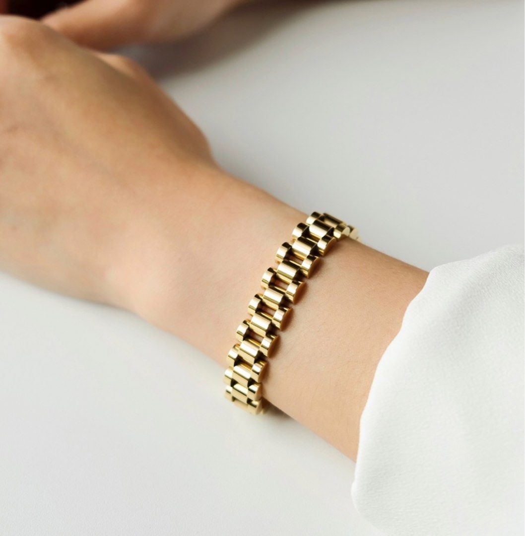 Gold top link bracelet