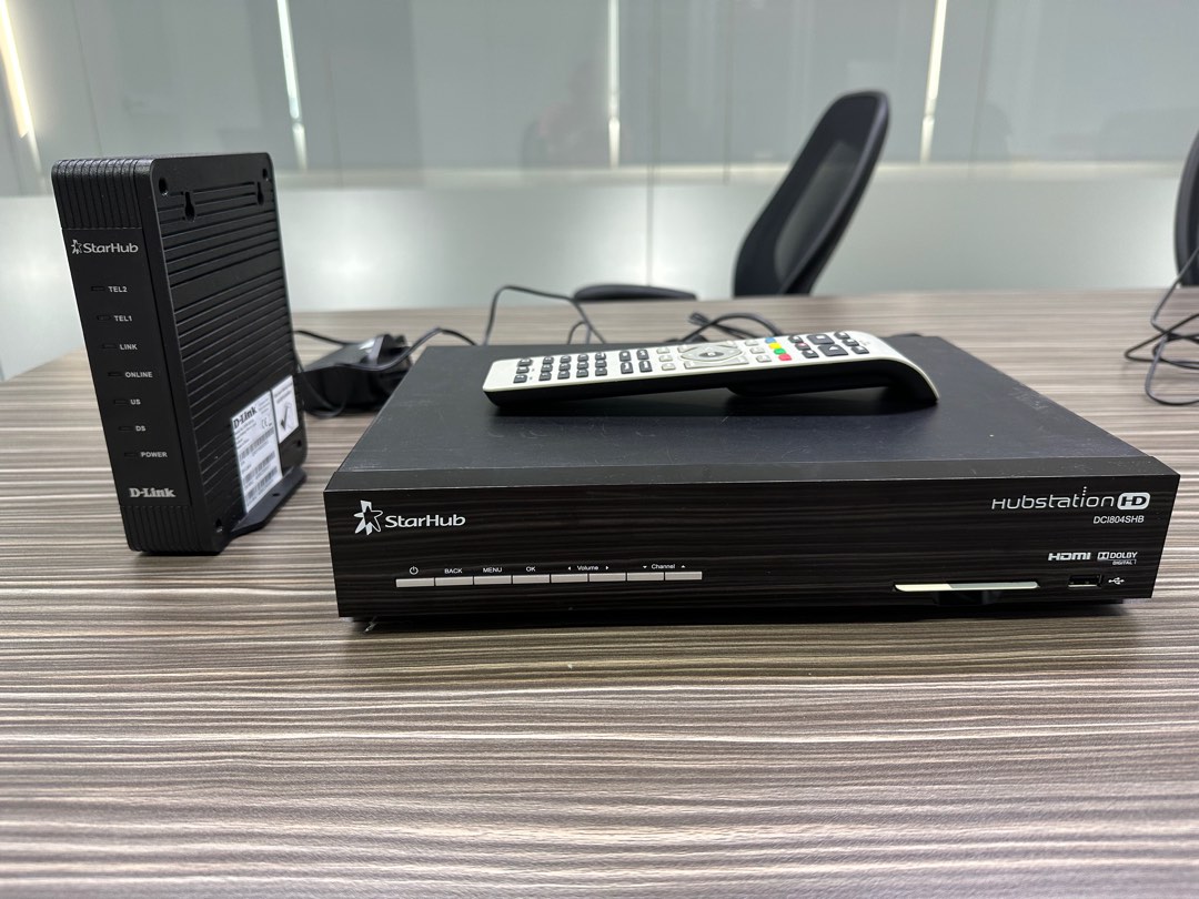 Starhub DLink Router and Hubstation, TV & Home Appliances, TV