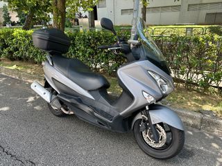 Suzuki Burgman 200 ABS With Suzuki Agent Servicing Record. One Mature Owner. Registration Date 2/12/2016.