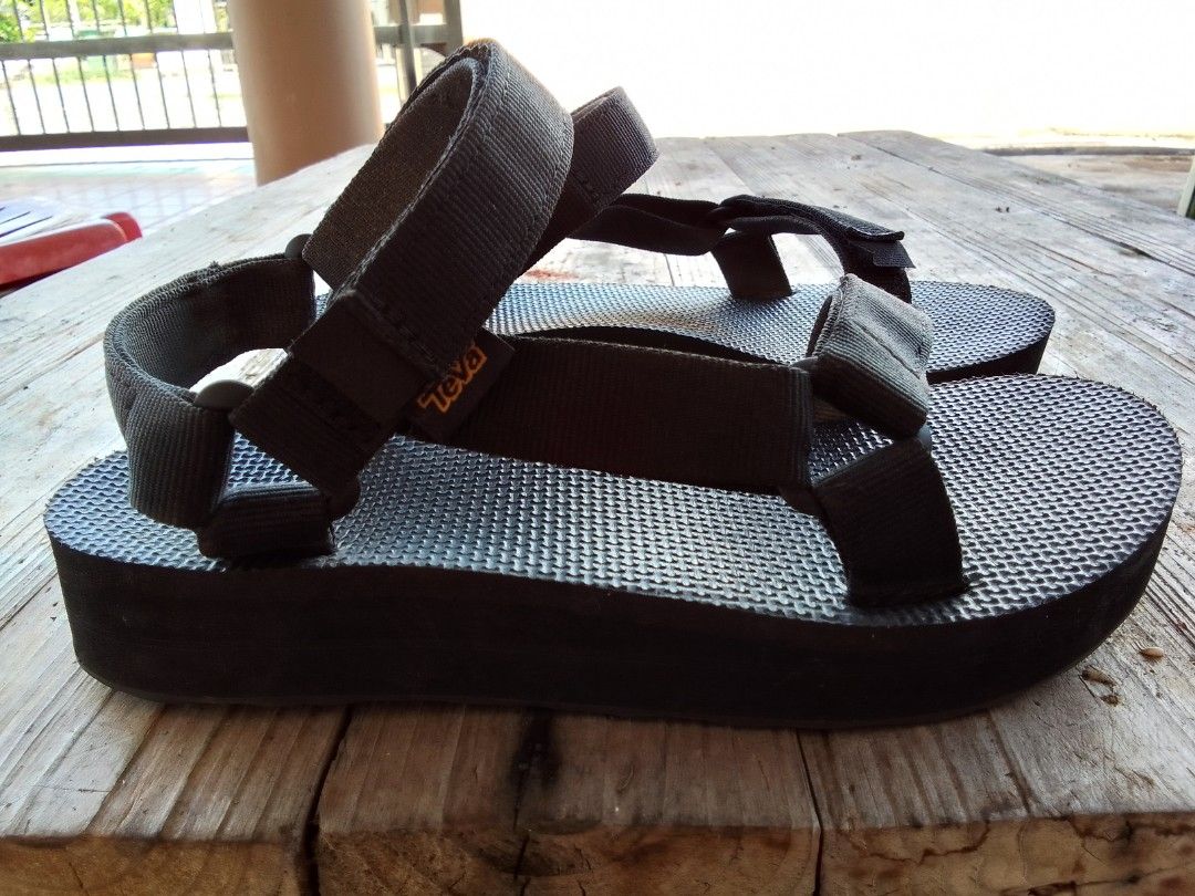 Teva midform sales universal black