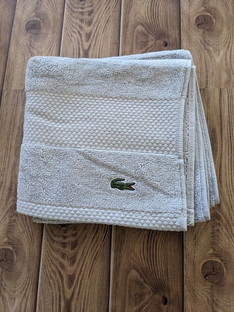 Lacoste Heritage Antimicrobial Wash Towel In Multi