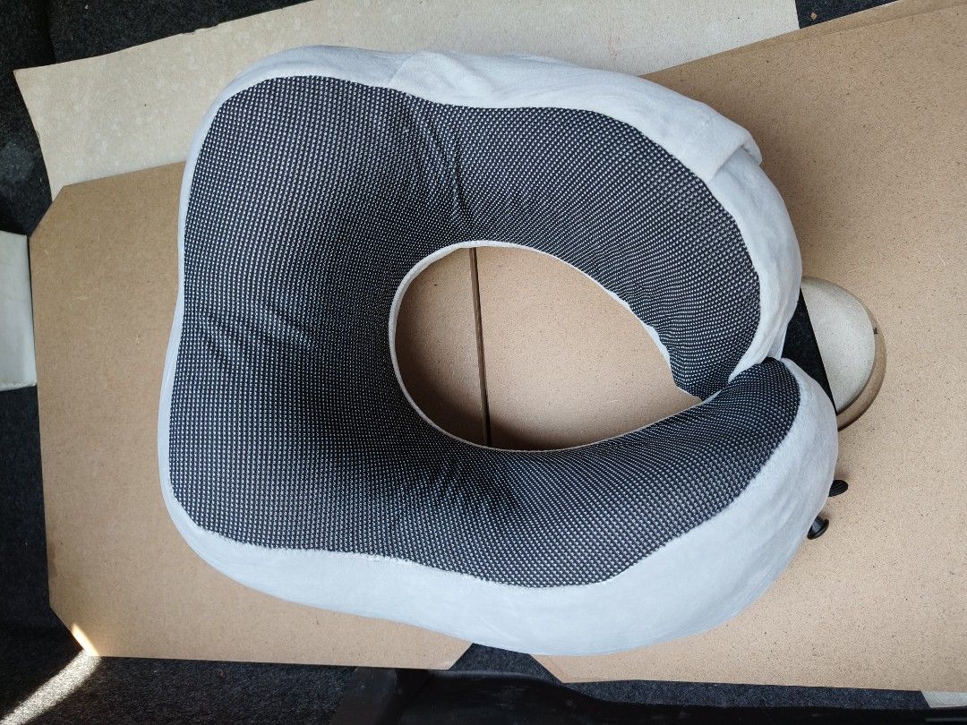 Go travel store deluxe pillow