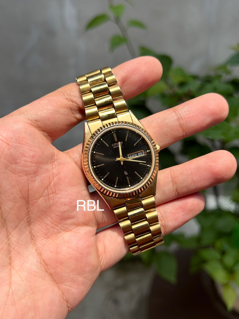 Citizen quartz day discount date