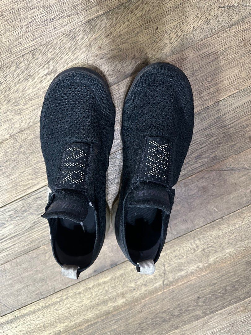 Nike vapormax moc hotsell 2 black cream