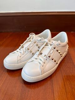 （分類：）位於 。 由 charli517517 提交（商品編號 1257158469，圖片 1）。簡介： 。