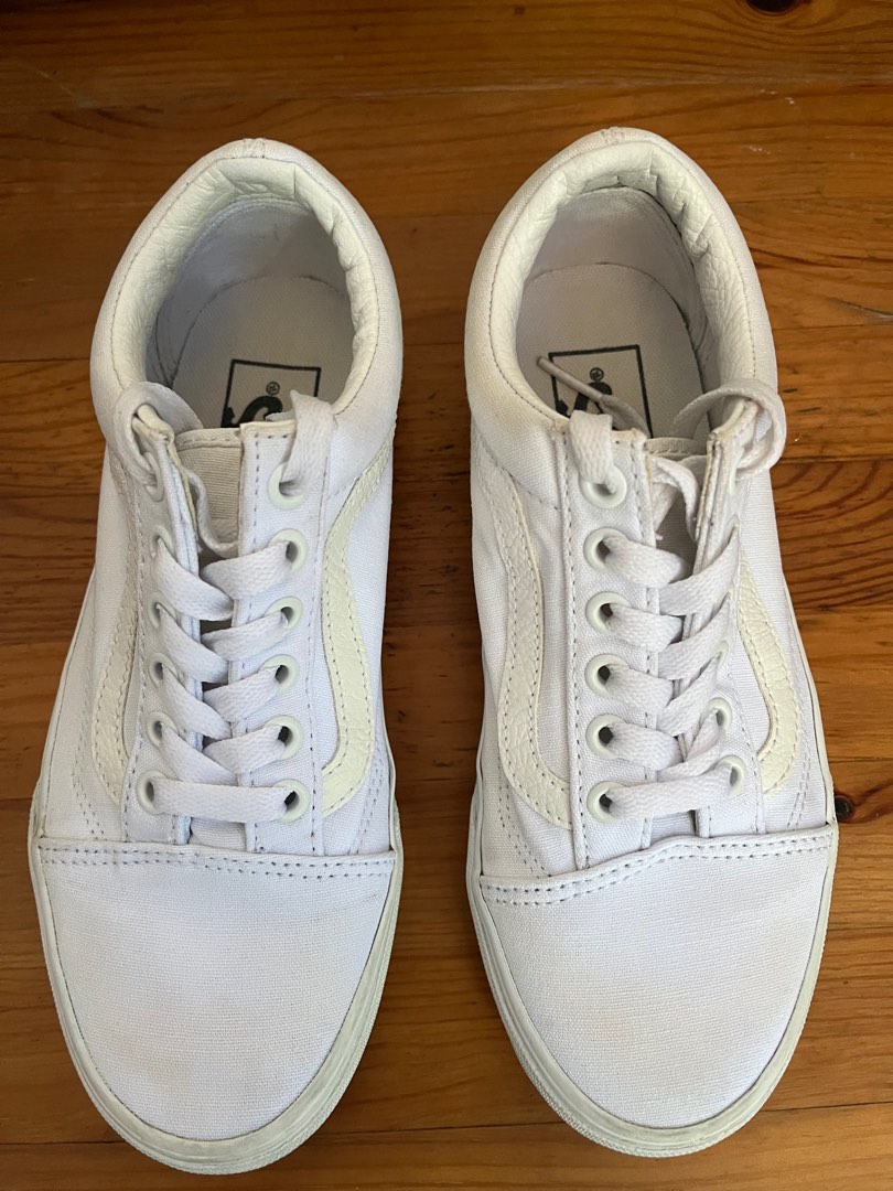 Cream white vans discount