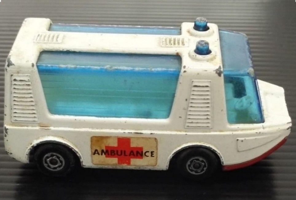 Matchbox ambulance 1971 store