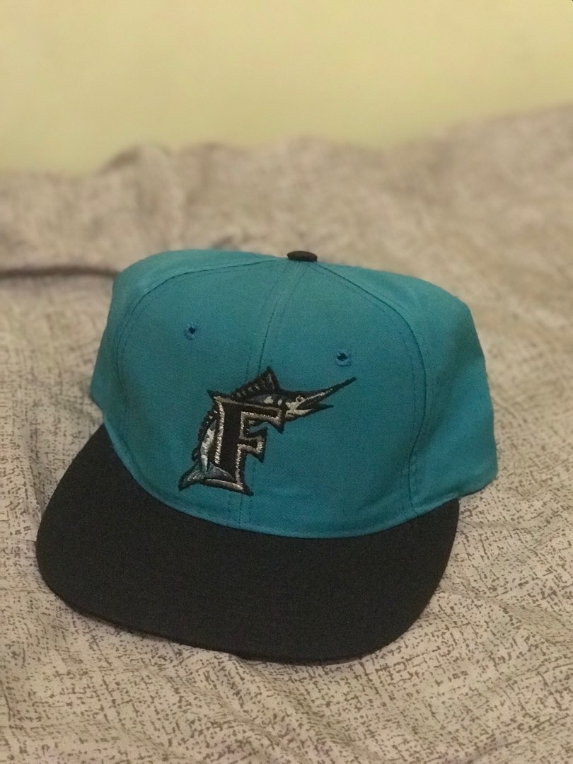 Vintage Florida Marlins Snapback Cap by Signature Men s Fashion