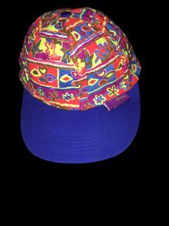Vintage multicoloured vagance arte cap