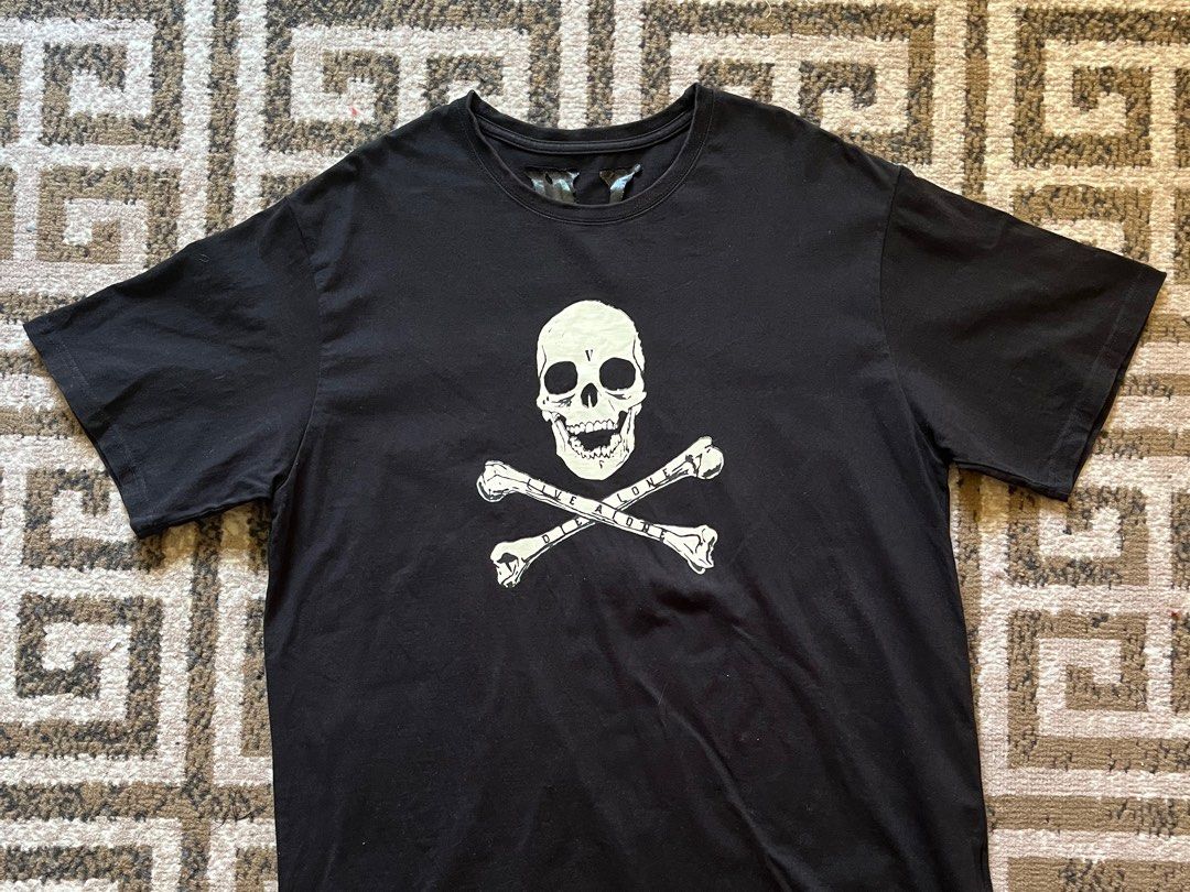 Vlone skull and bones long sleeve sale