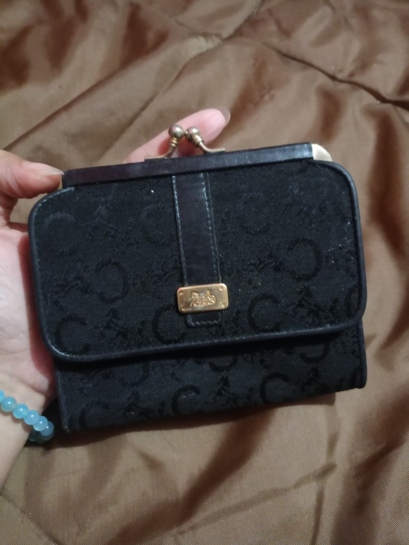 CLN Calanthe wallet, Women's Fashion, Bags & Wallets, Wallets & Card  holders on Carousell