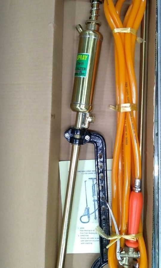 Washout Sprayer (Category: Construction Tools & Equipment) located in Manila. Submitted by cloudcar (Listing ID 1257092375, Image 2). Description: Tien Hung Washout Sprayer 1-liter New (Taiwan ).