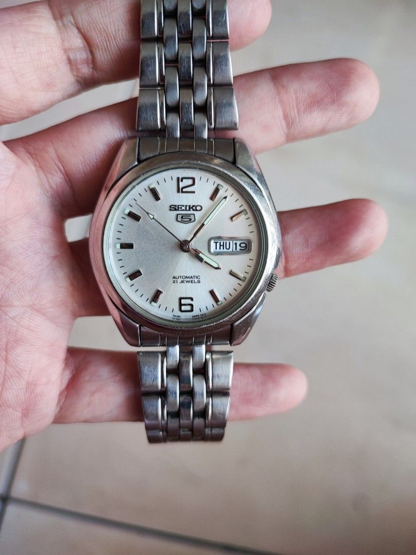 Stainless steel outlet z seiko