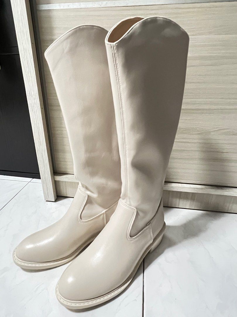 White sales riding boots